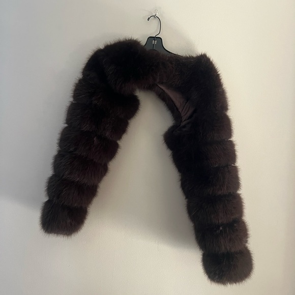 House of Harlow 1960 brown woman’s faux fur sleeves/ shrug - Picture 7 of 16